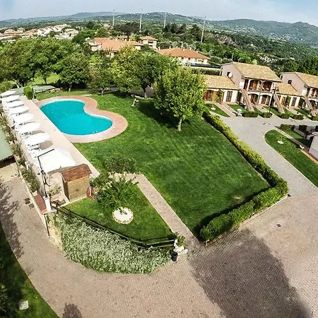 In - Toskana 23924 Appartamento Sorano (Grosseto)